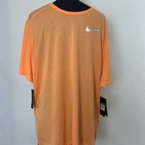 NWOT Nike Running Dri-Fit Shirt. Size XL
